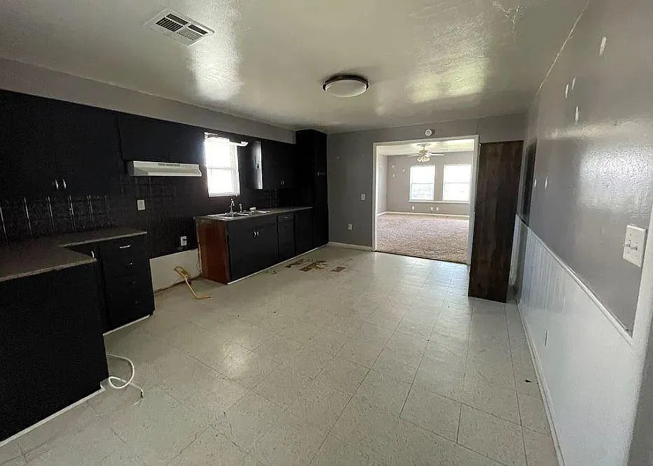3 bed, 1449 sqft, $1,250 — Photo 4