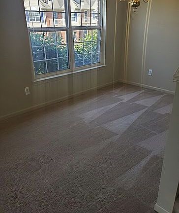 3rd image of 3032 Cloverly Ln