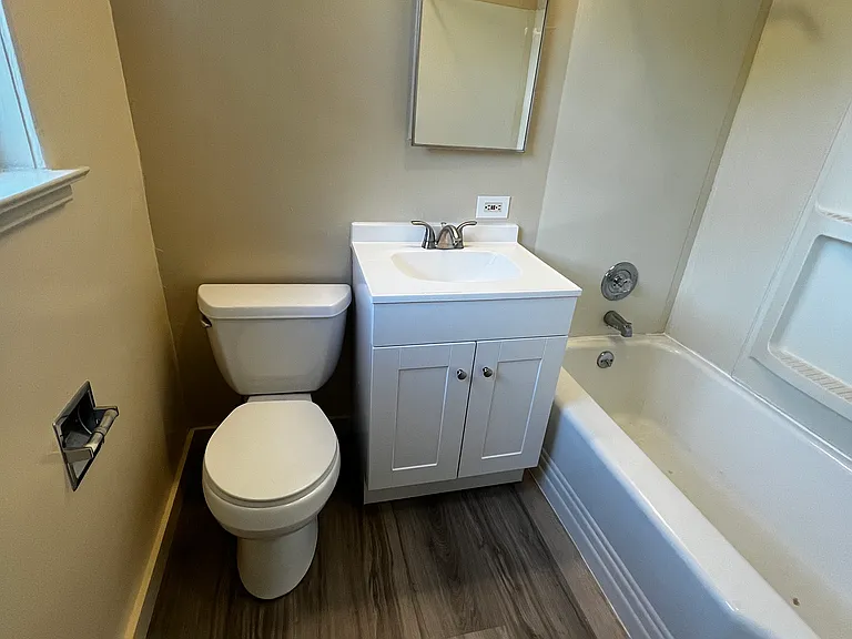 11 B St #15 — Photo 22