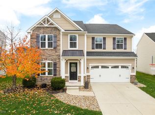 3134 Stillwater Dr, Medina, OH 44256