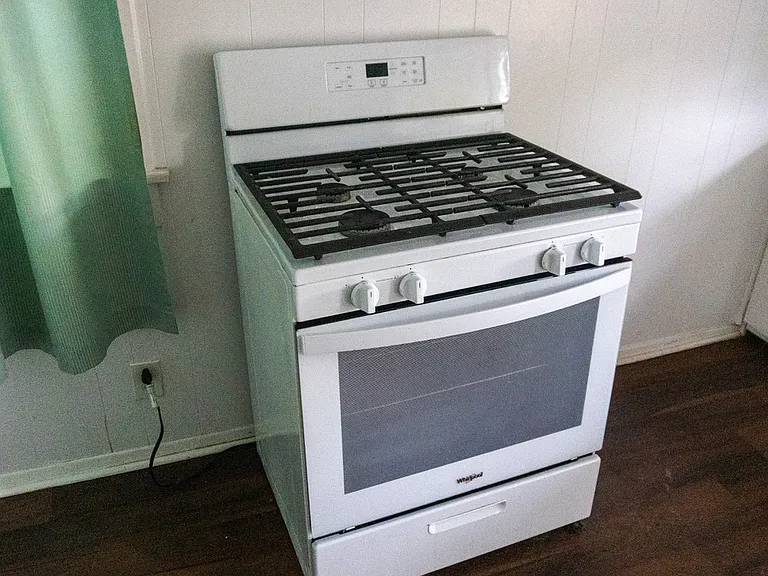 431 E Woodard St #101 — Photo 11
