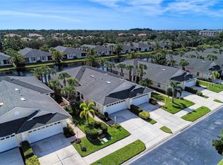 1735 Fountain View Cir, Venice, FL 34292