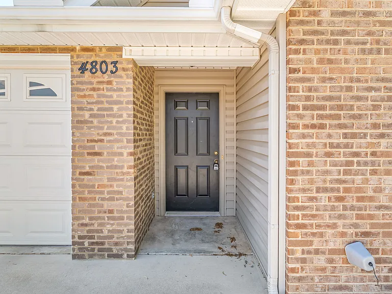 4803 White Poplar Way — Photo 2