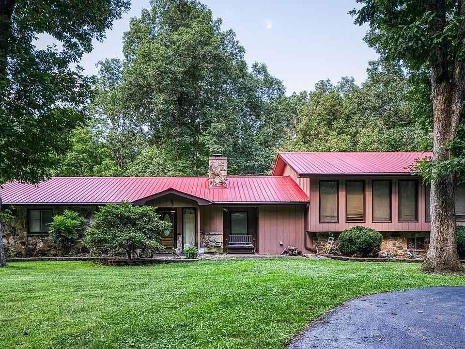 homes for sale in crossville tn 38572