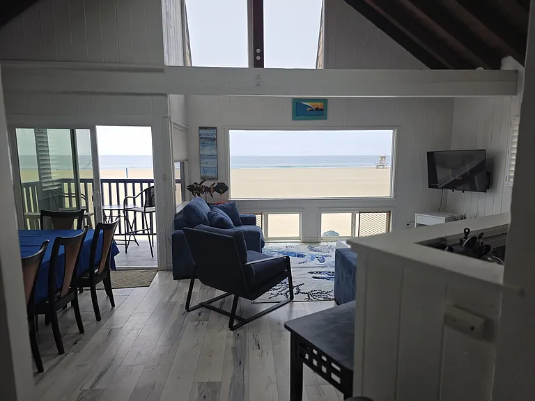 W Oceanfront — Photo 1