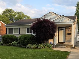 23018 Englehardt St, Saint Clair Shores, MI 48080