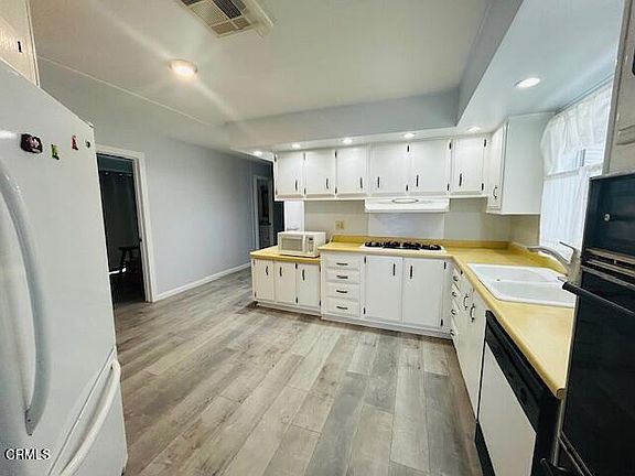 5th image of 250 E Telegraph Rd Spc 200