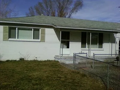 2 bed, 900 sqft, $1,600 — Photo 1