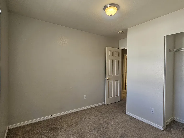 14333 S Dreamfield Dr — Photo 31