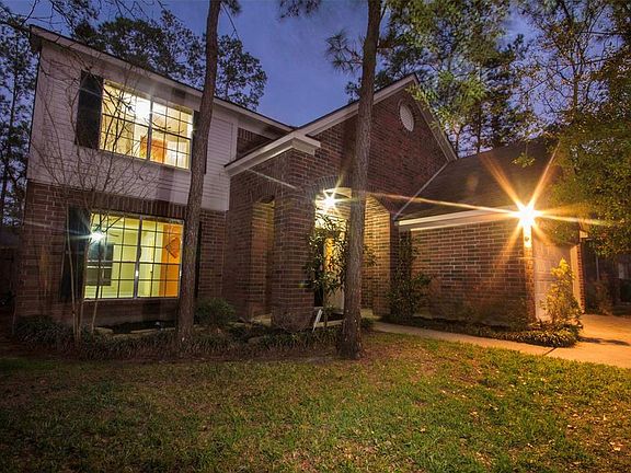 3rd image of 26 Lush Meadow Pl