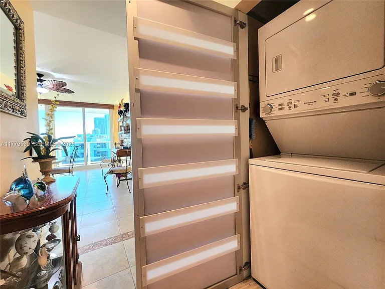 3505 S Ocean Dr #1214 — Photo 15
