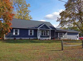 9975 Dice Rd, Freeland, MI 48623