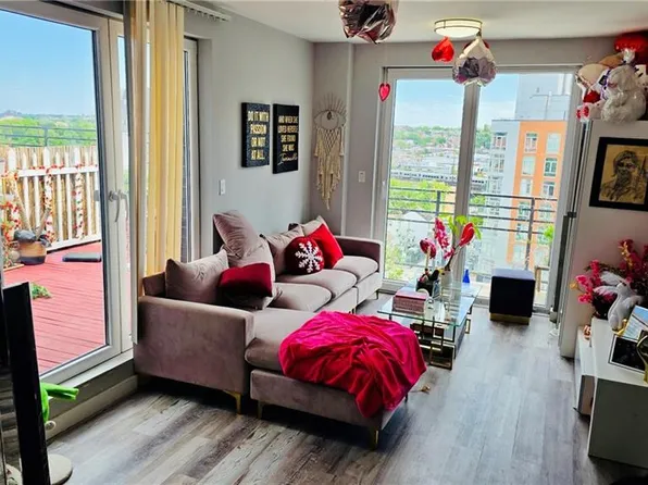 70-09 45th Avenue image 11 of 25