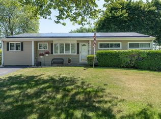 24 Bucknell Rd, Parlin, NJ 08859
