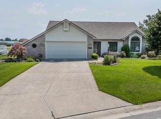 10403 Unita Dr, Fort Wayne, IN 46804