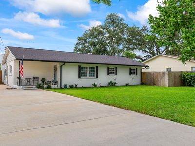 52 Cape Dr NW, Fort Walton Beach, FL, 32548