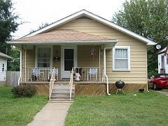 1111 E Loren Front