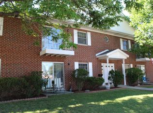 8617 W North Ave, Milwaukee, WI 53213