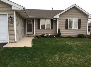316 Oak St, Poplar Grove, IL 61065