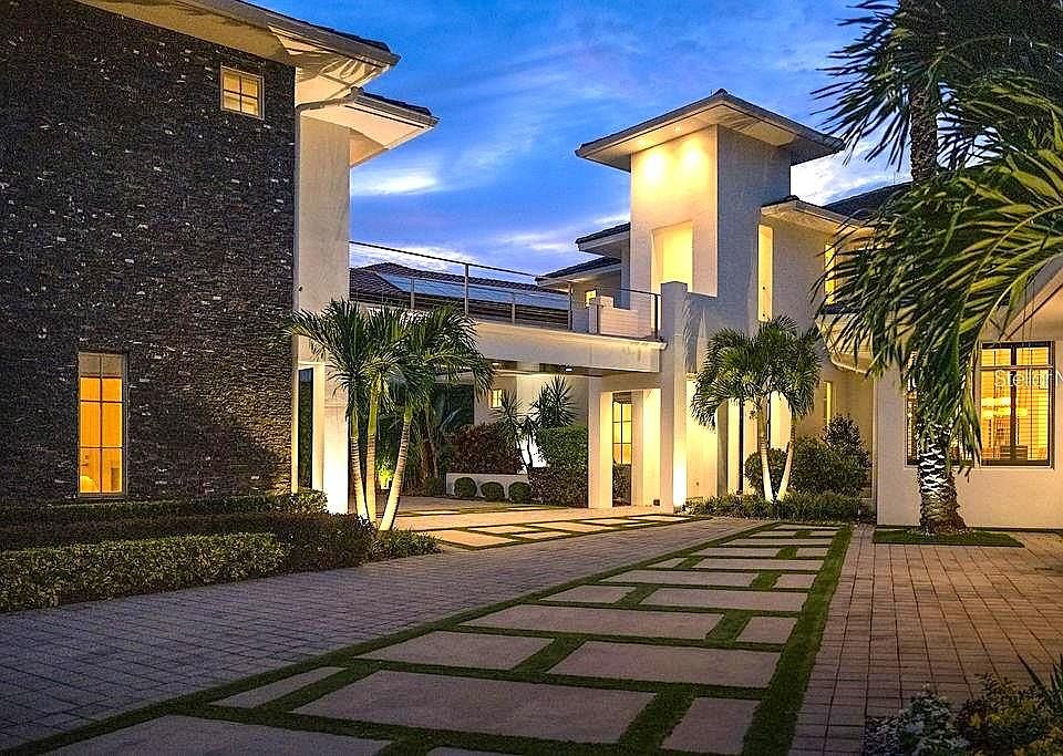 1st image of 9721 CARILLON PARK DRIVE