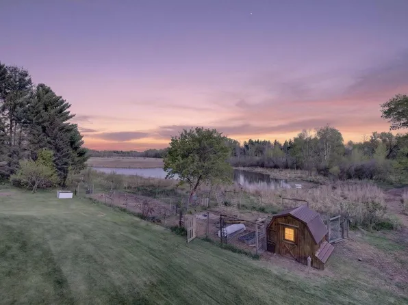 W5479 County Road P, Pardeeville, WI 53954