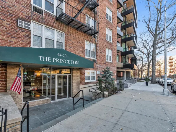 44-20 Douglaston Parkway #6B, Douglaston, NY 11363