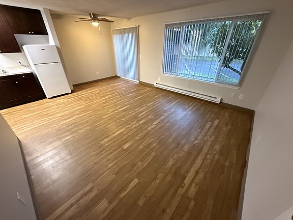 4th image of 1902 1st St APT 2
