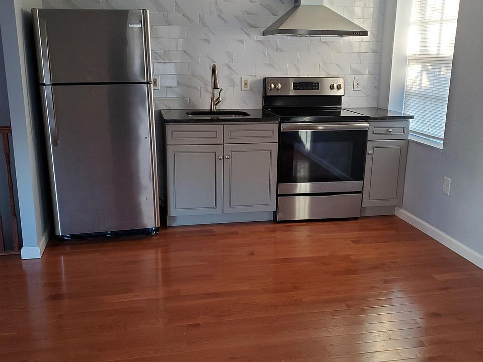 1st image of 1442 Lombard St #3F