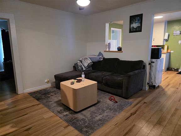 3rd image of 72396 Sanders St