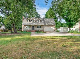 111 Brown Rd, Simpsonville, SC 29681