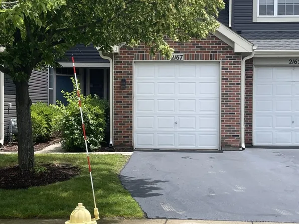 2167 Lake Ridge Dr, Glendale Heights, IL 60139