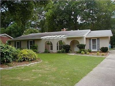 2nd image of 539 Chatsworth Dr