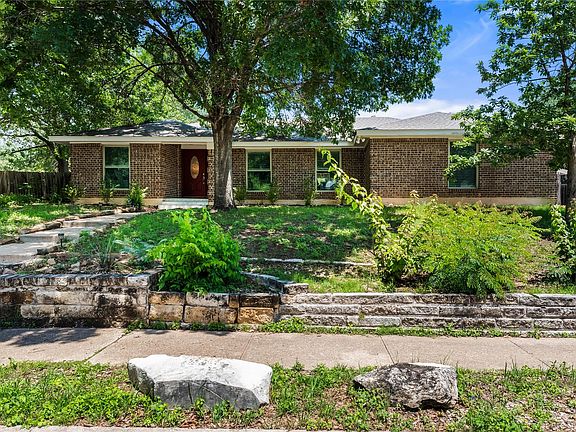 2nd image of 2408 Shiloh Dr