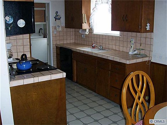 4th image of 5024 Stevely Ave
