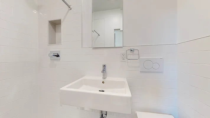 Rented by Bond New York | media 6