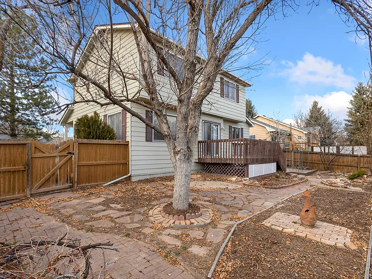 1025 Centennial Dr — Photo 30
