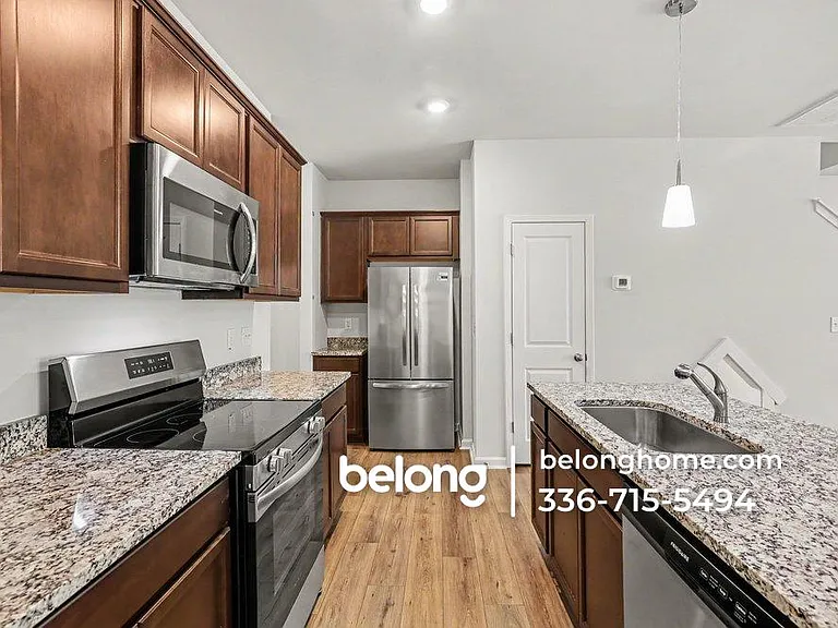 240 Chesapeake Commons St — Photo 10