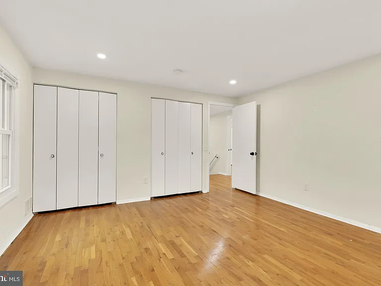 8416 Fox Run — Photo 37