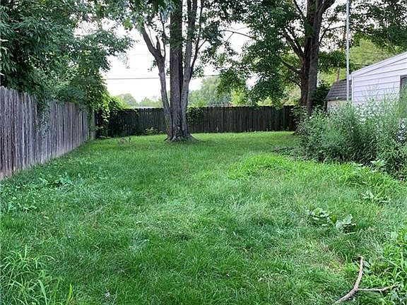 5th image of 11730 Blossom Ave
