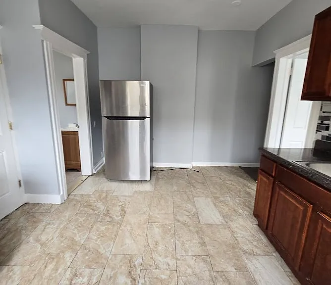 222 Elmwood Ave #2L1 — Photo 6