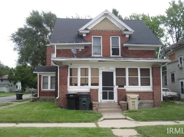 926 Blaine Ave, South Bend, IN 46616