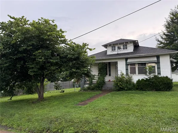 315 High St, Fredericktown, MO 63645