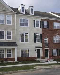 2nd image of 424 Toftrees Dr