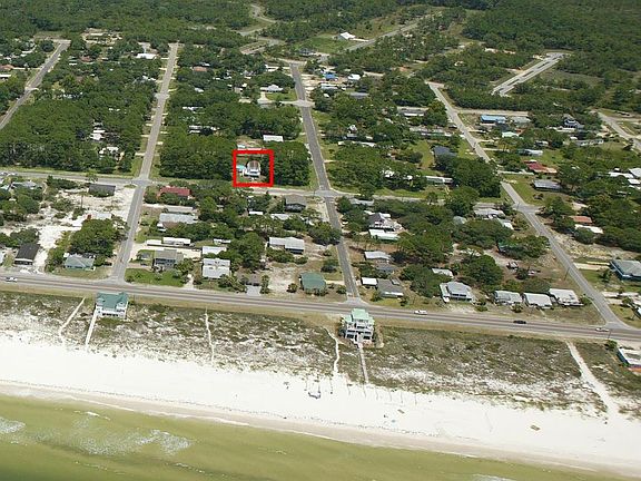 4th image of 6448 Americus Ave