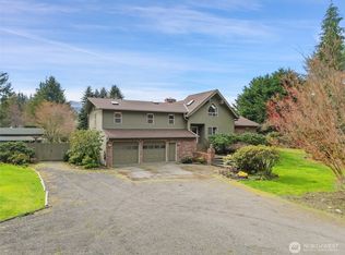 520 Grandview Drive, Sequim, WA 98382