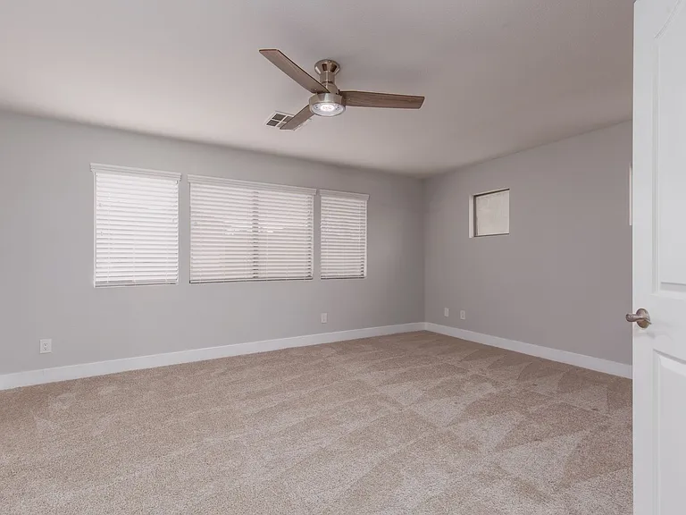 57 Ashby Hills Ct — Photo 27