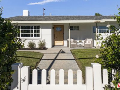 16429 Rinaldi St, Granada Hills, CA, 91344