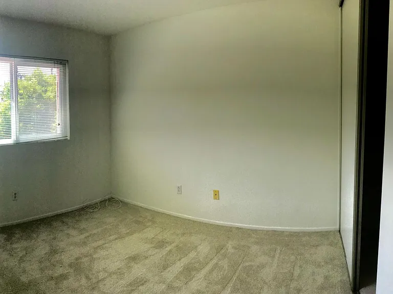 15325 Seitz Ct — Photo 20