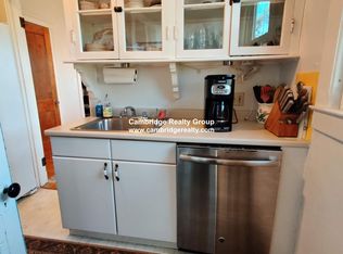 41 Hawthorn St, Cambridge, MA 02138