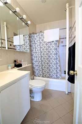 Rented by City Connections Realty | media 24